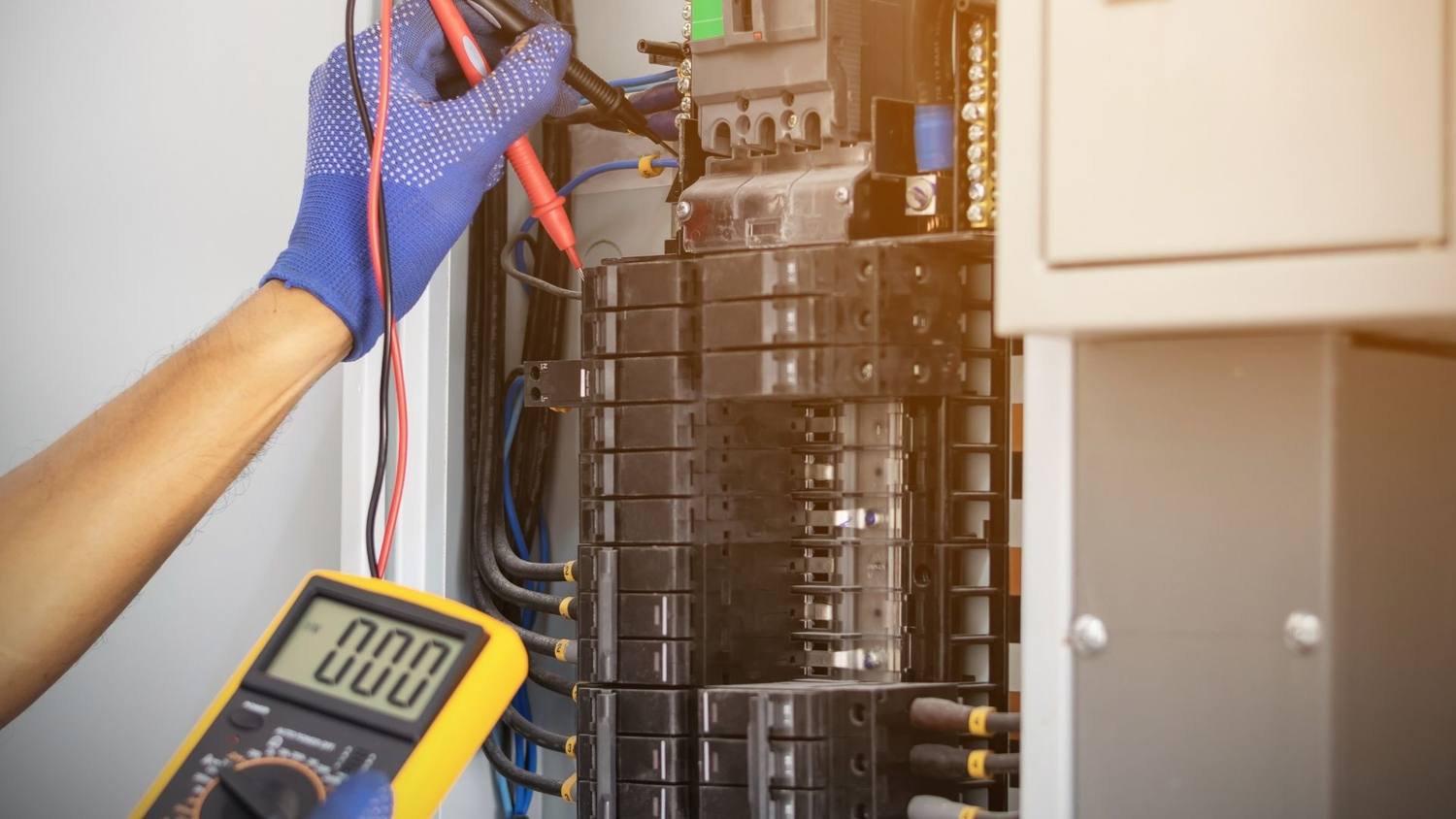 Electrical panel upgrade electrician in Sacramento, CA